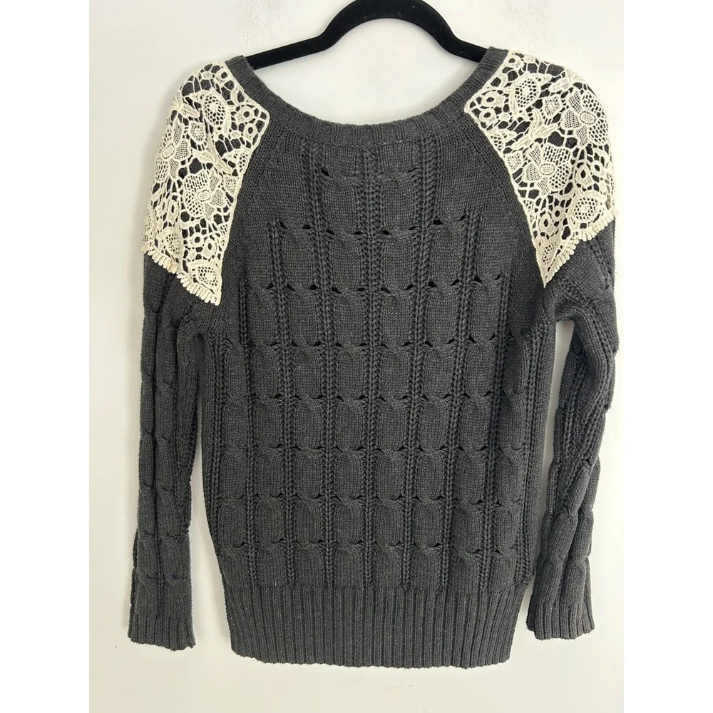 Finn & Clover Grey Cable Knit Cardigan Cream Crochet Lace Overlay Small SW1171